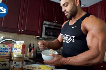 What Physique Pros Eat for Breakfast | Gerardo Gabriel's Quick & Easy Breakfast