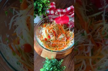 Thai Green Papaya Salad