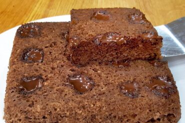 FLUFFY 3-MINUTE LOW CARB CAKE! No Sugar, No Gluten, No Milk, Easy and Quick (Keto)