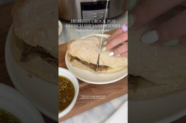 Crock Pot French Dip Sandwiches | cookingkatielady.com