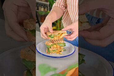 Smoked Paneer Onion Grilled Sandwich | 25g Protein | Easy Breakfast & Lunch Recipe #easyrecipe