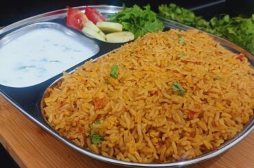 Quick and Easy pulao Recipe ||Healthy Lunch Recipe | Moong Dal Rice