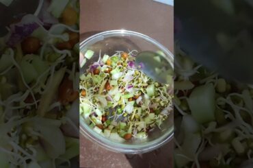 Healthy snack recipe:Sprouts salad #youtubeshorts #shorts #sprouts #salad #foodshorts #foodblogger #