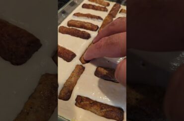 3 Ingredient Breakfast for Dinner for $5 #poormanscomfortfood #dollartree #budgetmeals #budgetmeal