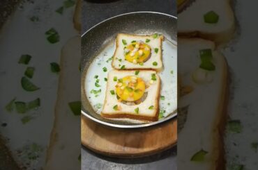 Easy & Tasty Egg Omelette | Egg Bread | Bread Sandwich #shorts #ytshorts #viral