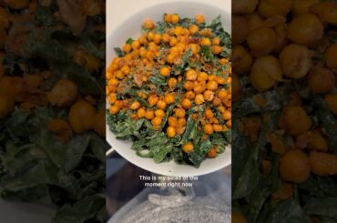 Healthy Salad Recipe - perfect for lunch or dinner this time of year.  #healthyrecipes #recipe