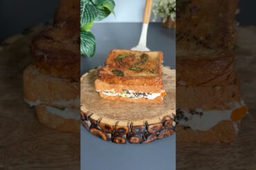 Viral Dahi Tadka sandwich#trending  #shorts #shortfeed #viral #dahi #sandwich #recpie #streetfood