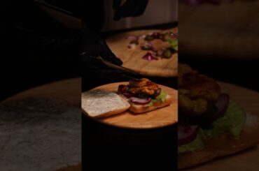 The Best Homemade Chicken Sandwich | Quick & Easy Recipe