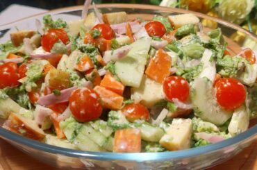 Green Goddess Salad / Lettuce Salad / Healthy Harvest / Salad Bliss / Nutritious Nibble