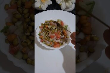 Healthy breakfast recipes by Acharya Manish ji #shortsfeed #food #sproutsalad #recipe #shorts