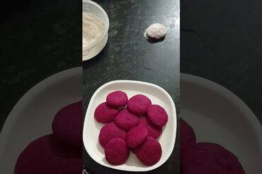 Healthy Recipes #beetrootroti #manikitkirasooi #song #shorts #viralvideo #trending #viralplzz #food