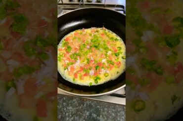 Easy & Tasty cheesy wrap | Healthy Breakfast Recipe |#shorts #breakfast #trendingshorts #viralrecipe