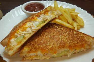 Chicken Mayo Sandwich | How To Make Chicken Sandwich | Chicken Mayonnaise Sandwich Recipe