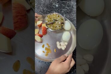 How should a healthy breakfast be? #tamilvlog #food #breakfastideas #healthybreakfast #cooking