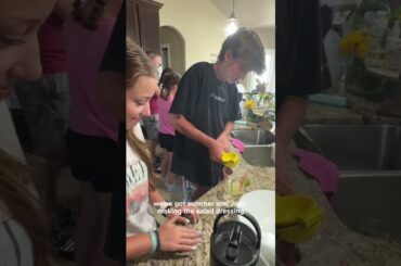 Simple dinner for a family of 24