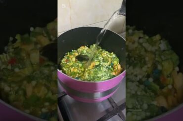 Yummy Healthy Low Calorie Seafood Okra Soup #food #goviral  #youtubeshorts #okrabenefits