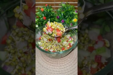 Healthy breakfast recipes by Acharya manish ji #shortsfeed #moog #sproutssaladrecipe #shorts
