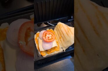 Unique South Indian Fusion | Idli Sandwich Recipe #trending #idli #sandwich #recipe #viralshort