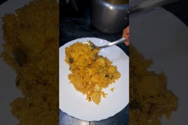 ##ytshorts #food #shortsfeed #cooking #recipe #shorts #facts #motivation #healthy #lunch #vegthali