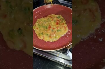 oats egg omlette | healthy  breakfast recipe #shorts #youtube #healthy #egg  #easyrecipe #foryou