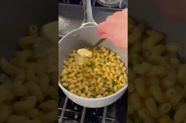 One pot pasta - easy toddler recipe - toddler meal ideas #toddlerfood #toddlers