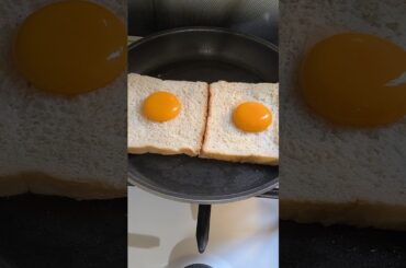 Just add Egg with Bread! it’s so delicious | Easy breakfast  #shorts #recipe