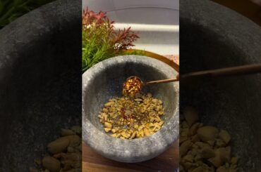 Refreshing Raw Papaya Salad Recipe | Healthy Weight Loss Recipe #qucikrecipes #anuradhabhaiya