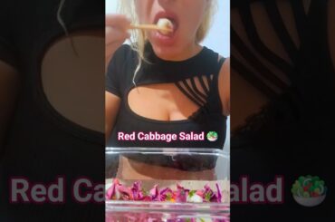 Colorful Red Cabbage & Pomegranate Salad | Fresh & Healthy