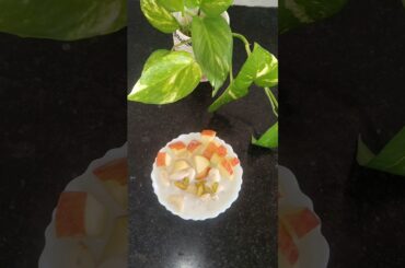 Weight Loss Breakfast Recipe #Oats Apple Smoothie #Breakfastrecipe #Ytshorts #Food #Viral #Recipe