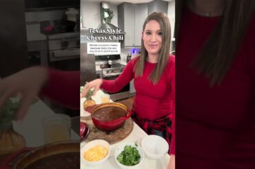 The easiest healthy Texas style chili- my whole family loves this recipe!