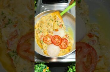 Bread Omelette Recipe | Quick & Easy Street Style Egg Bread Omelett #shorts #omelette #bread #recipe