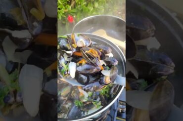 #asmrsounds #france #vacation #cooking #mussels #healthy #food #shortvideo #ytshorts #short #video