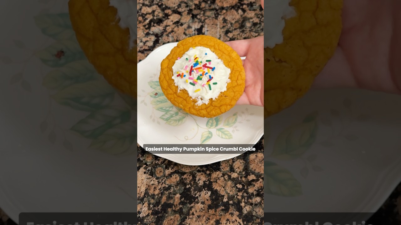 Easiest healthy pumpkin spice crumbl cookie! #healthyrecipes #shorts Easiest healthy pumpkin spice crumbl cookie! #healthyrecipes #shorts