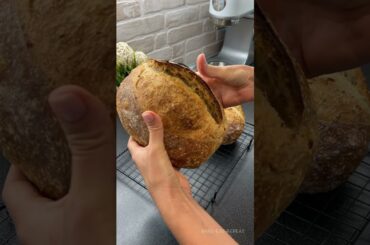 I could look at this forever! Baking beautiful and healthy bread