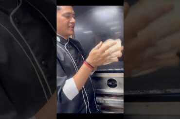 Healthy vegetables Tawa paratha #indianbread #paratha #like #food #chefstyle #cooking #recipe #shots