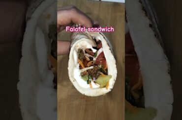 falafel sandwich #sandwich #falafelsandwich #shorts #viral