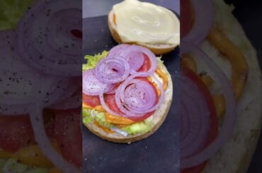 Veg Cheese Burger | Paneer Patty Burger #youtubeshorts #burger #quickrecipe