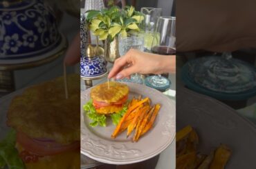 Delicious Healthy Burger & Sweet Potatoes (Gluten-Free, Quick & Easy Recipe) #healthyeating #burger