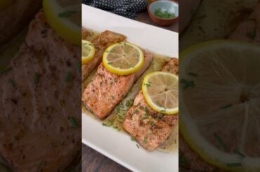 Simple and healthy dinner combo you can make tonight #dinner #recipes #salmon