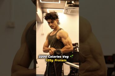 My 135g Protein Vegetarian Diet 2200 Calories | (49 Days Out)
