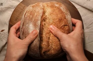 100% Whole Wheat Sourdough Bread | Healthy, No Yeast, No Sugar