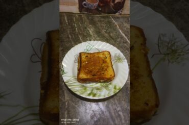 garlic bread#shortvideo #tasty #trrigerdinsaan #elvishyadav #easyrecipe #garlicbread