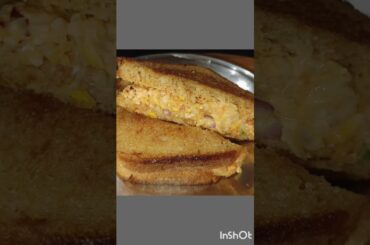 Easy and Quick breakfast/Cheesy Veg Sandwich Recipe For Kids #shorts#priyaghosh#sandwich