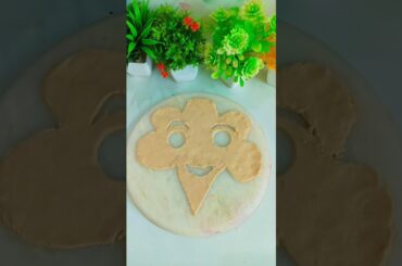 bete ka chalaki phuss ho gaya#beautiful emoji roti#cooking#shorts