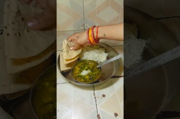 tasty healthy and simple lunch thali#short#food#recipe#cooking#foodie#Indian kitchen#sakpahitachawal