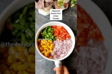 Veggies Loaded Garlic Bread Recipe #garlicbread #toast