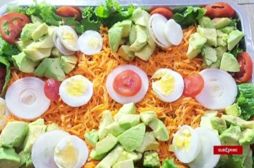 5-Minute Healthy Salad Recipe | Quick & Easy Lettuce, Avocado, and Egg Salad