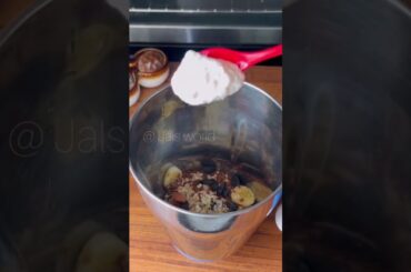 Banana Smoothie #tastyrecipes #easy #healthydrink #shortsbeta #shortvideo #trending