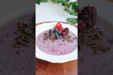 One Bowl Berry Chia Pudding #healthy #diet #breakfastrecipe  #healthyfood #chiapudding #lowcalorie
