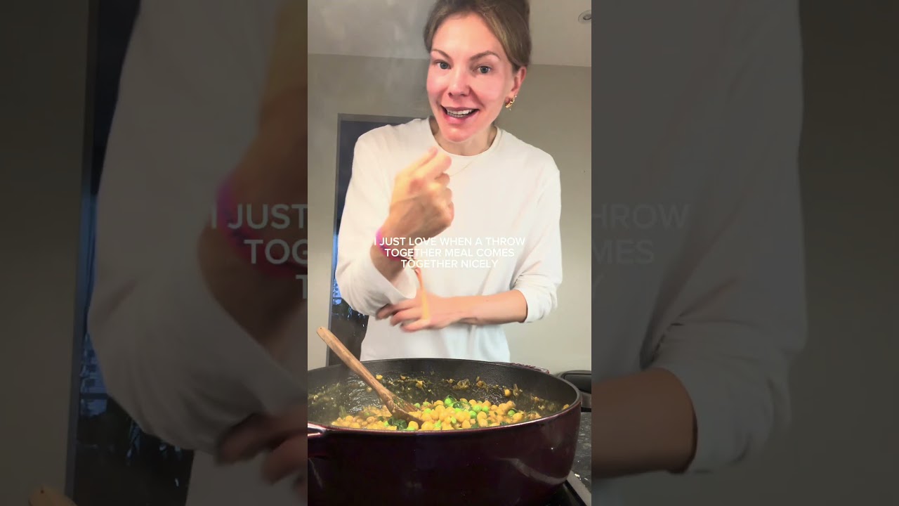 SPICED CHICKPEA + SPINACH STEW #whatsfordinner #healthyrecipes #cooking SPICED CHICKPEA + SPINACH STEW #whatsfordinner #healthyrecipes #cooking